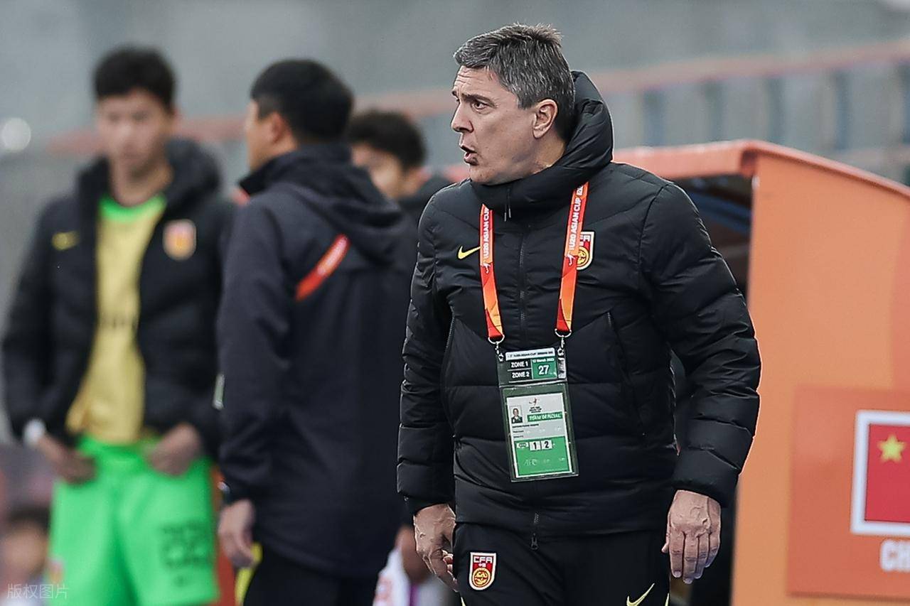 开云体育直播-亚洲球员表现突出赢得赛事关键