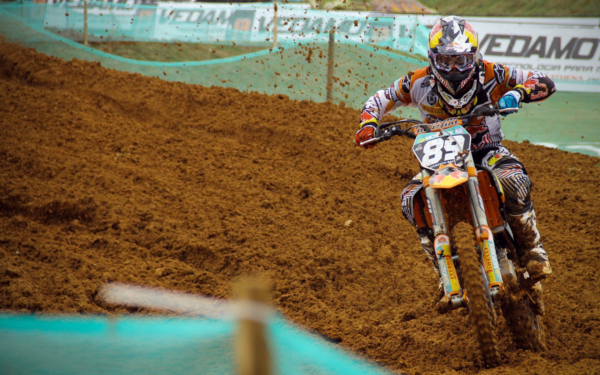 开云体育官网-帕尔默爆发破局，勒沃库森稳如磐石轻取南非劲旅