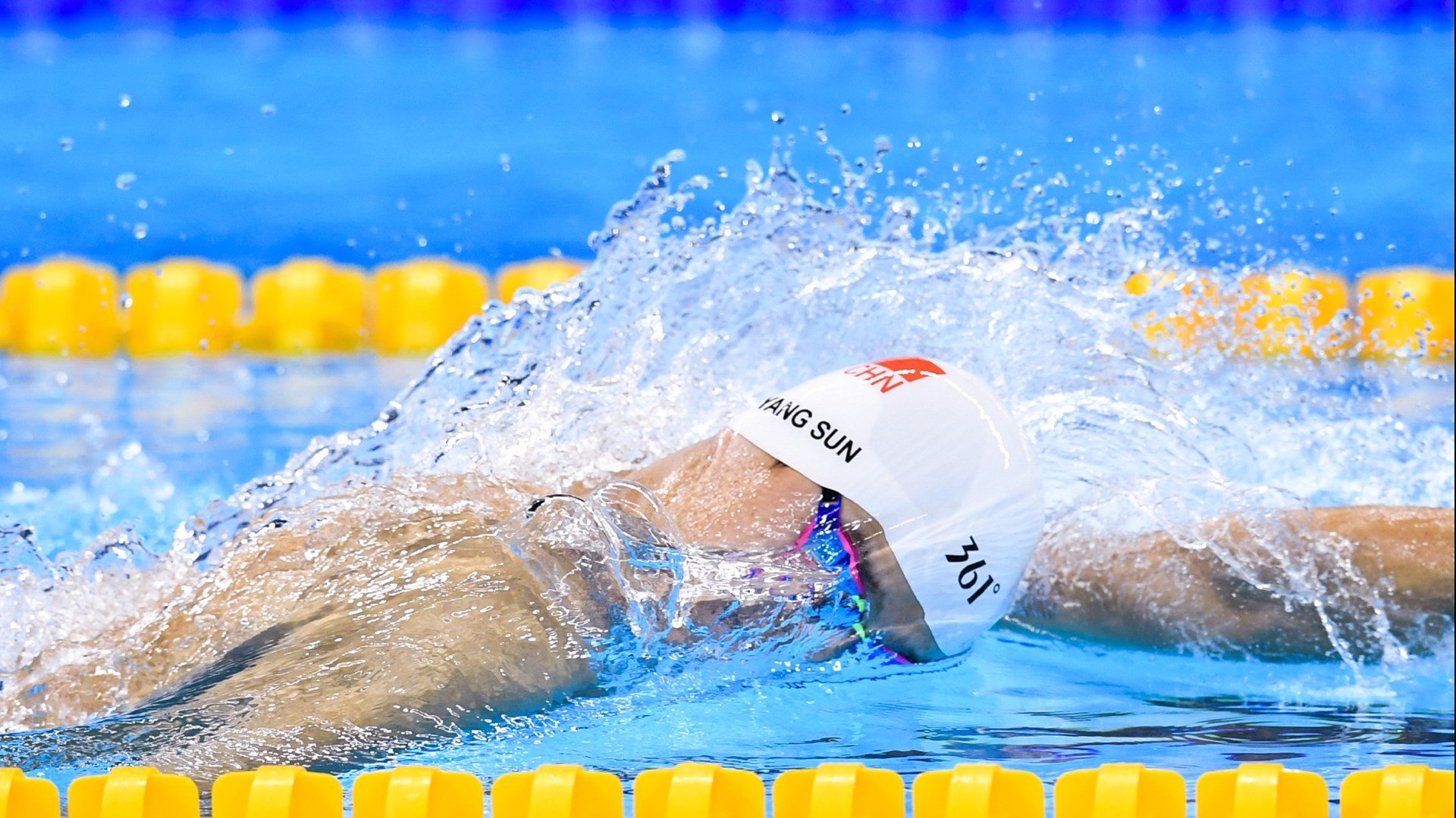 绿茵场上的地缘寓言，当沙特带走波兰，萨内如何在意甲焦点战中接管比赛